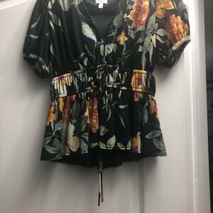 Madison & Berkeley Black Floral V-Neck Drawstring Peplum Top